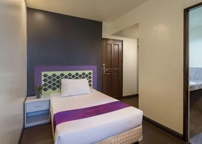 Hotel V
