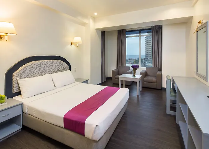 V Hotel