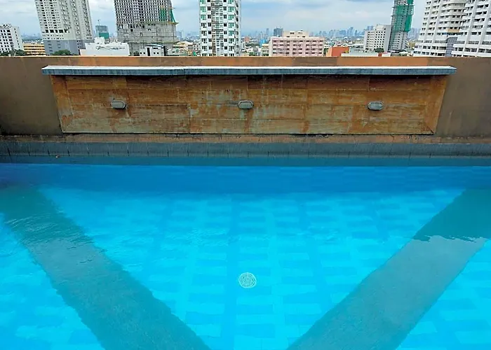 Hotel V Manila