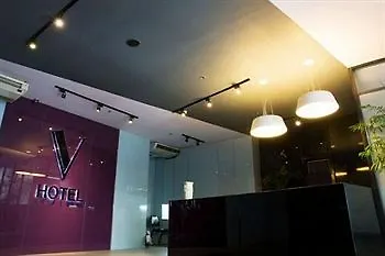 Hotel V