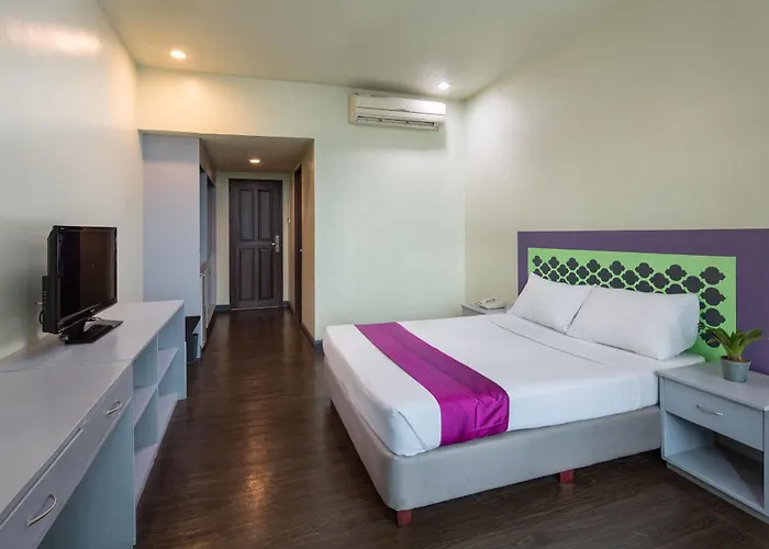 V Hotel